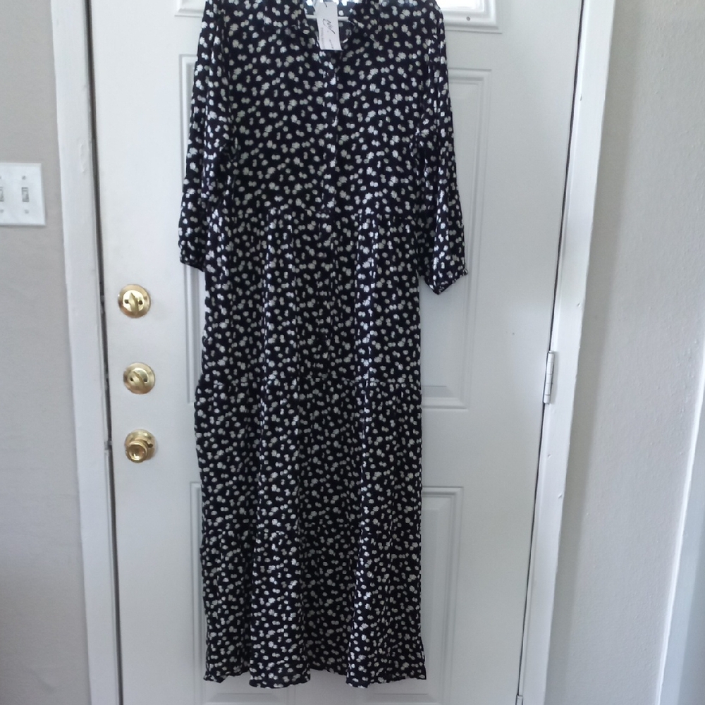 NY COLLECTION.  NWT